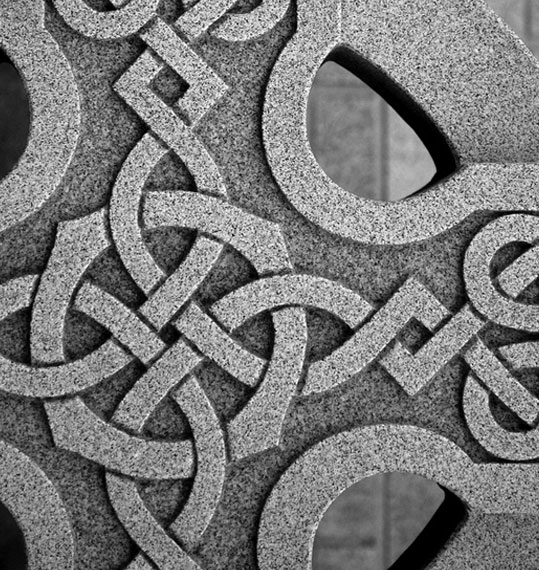 memorial masons devon mounumental masons devon headstone grave stone cremation memorials creamation plaques